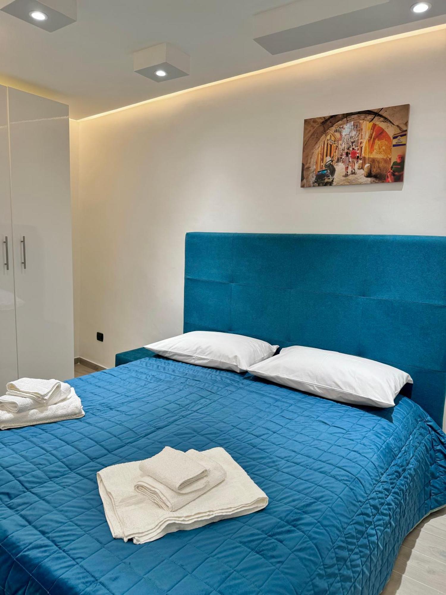 Il Filo Di Arianna Hotel Бари Екстериор снимка