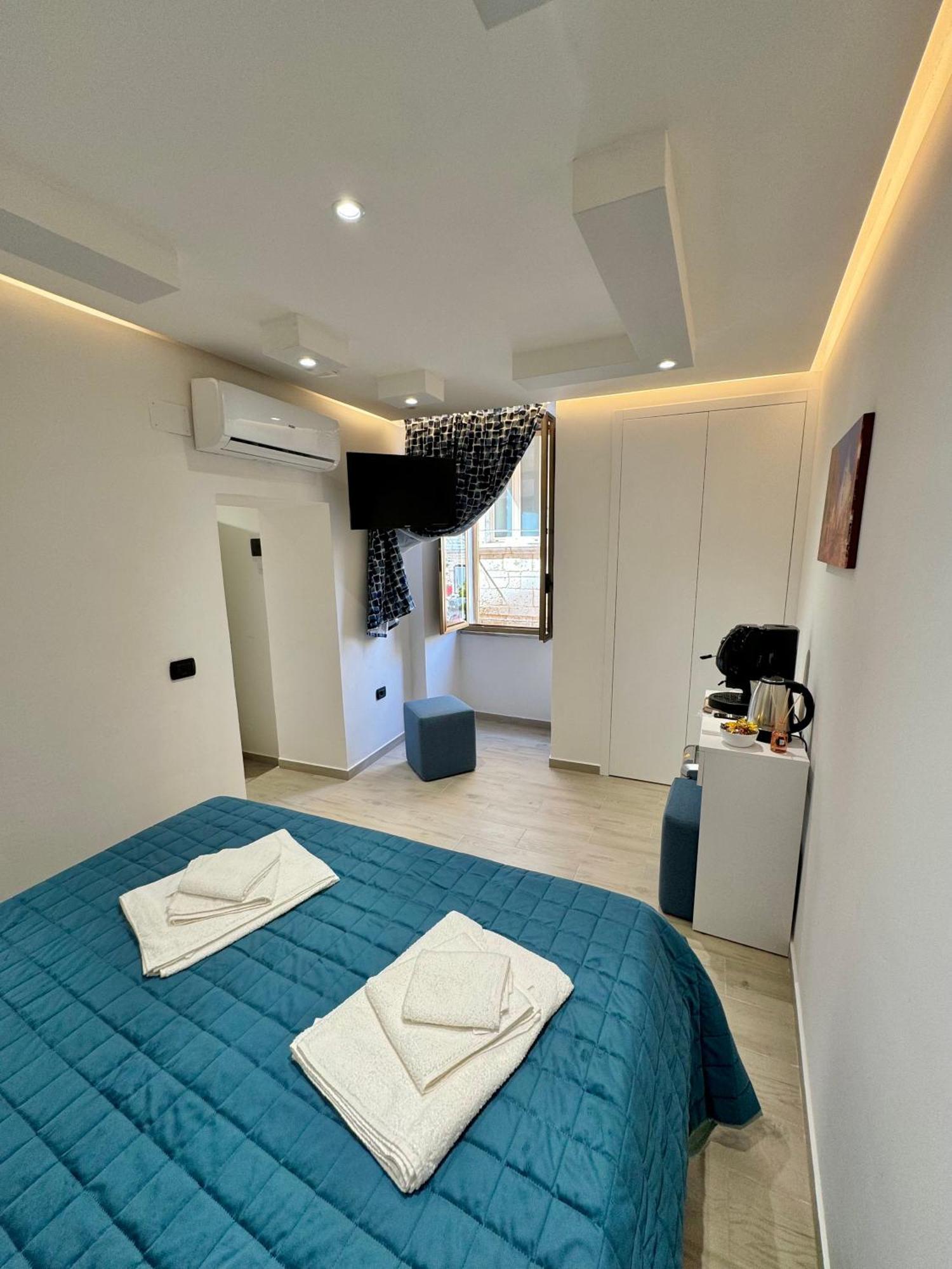 Il Filo Di Arianna Hotel Бари Екстериор снимка